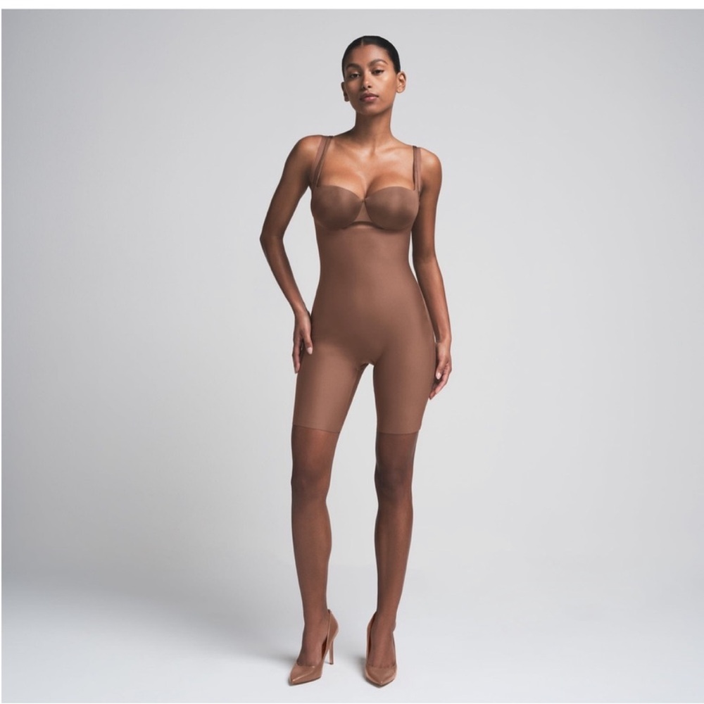 SKIMS BUTT Lifting ENHANCING OPEN BUST PADDED‎ BODYSUIT Jasper NWT size 4X